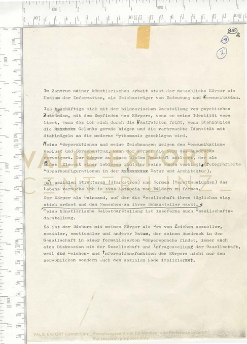 [VEC.003.880] - [Im Zentrum der künstlerischen Arbeit steht der menschliche Körper als Medium de